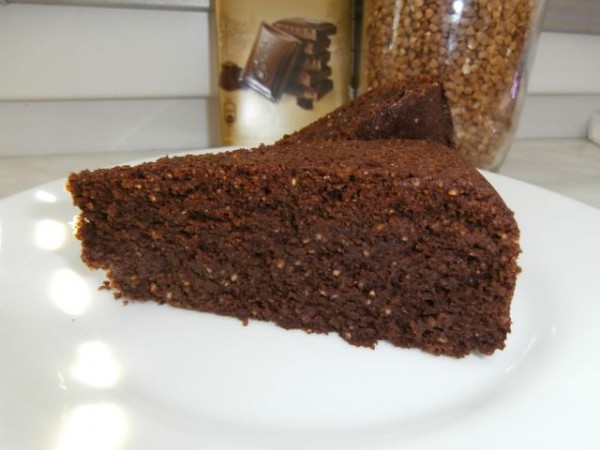 Гречано-шоколадний торт
