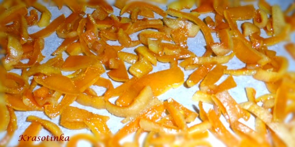 Цукати з апельсинових кірок